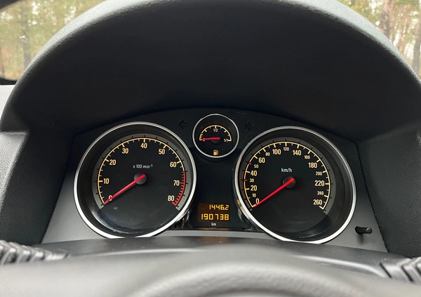 Opel Astra cena 12900 przebieg: 190700, rok produkcji 2007 z Małogoszcz małe 277